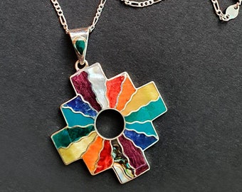 ハンドメイド .950 シルバー チャカナ ペンダント、ペルー インカ