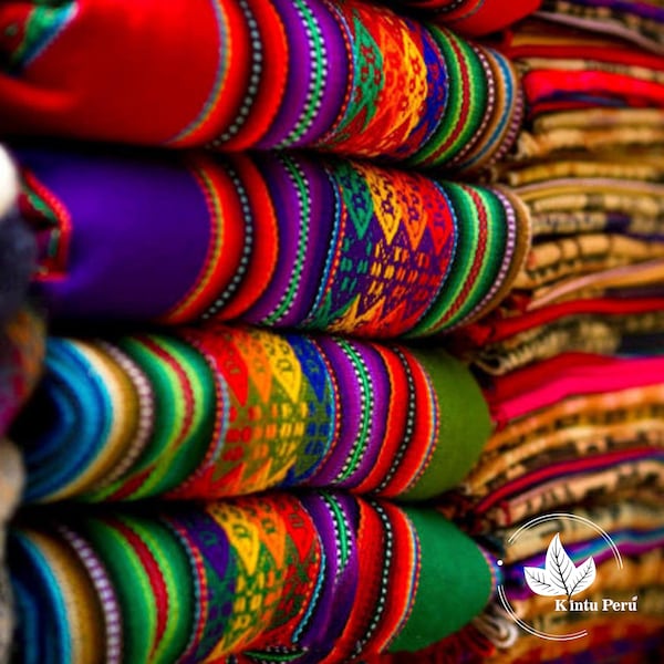 Andean cloak / Inca cloak from Cusco wool / aguayo textile / home decoration