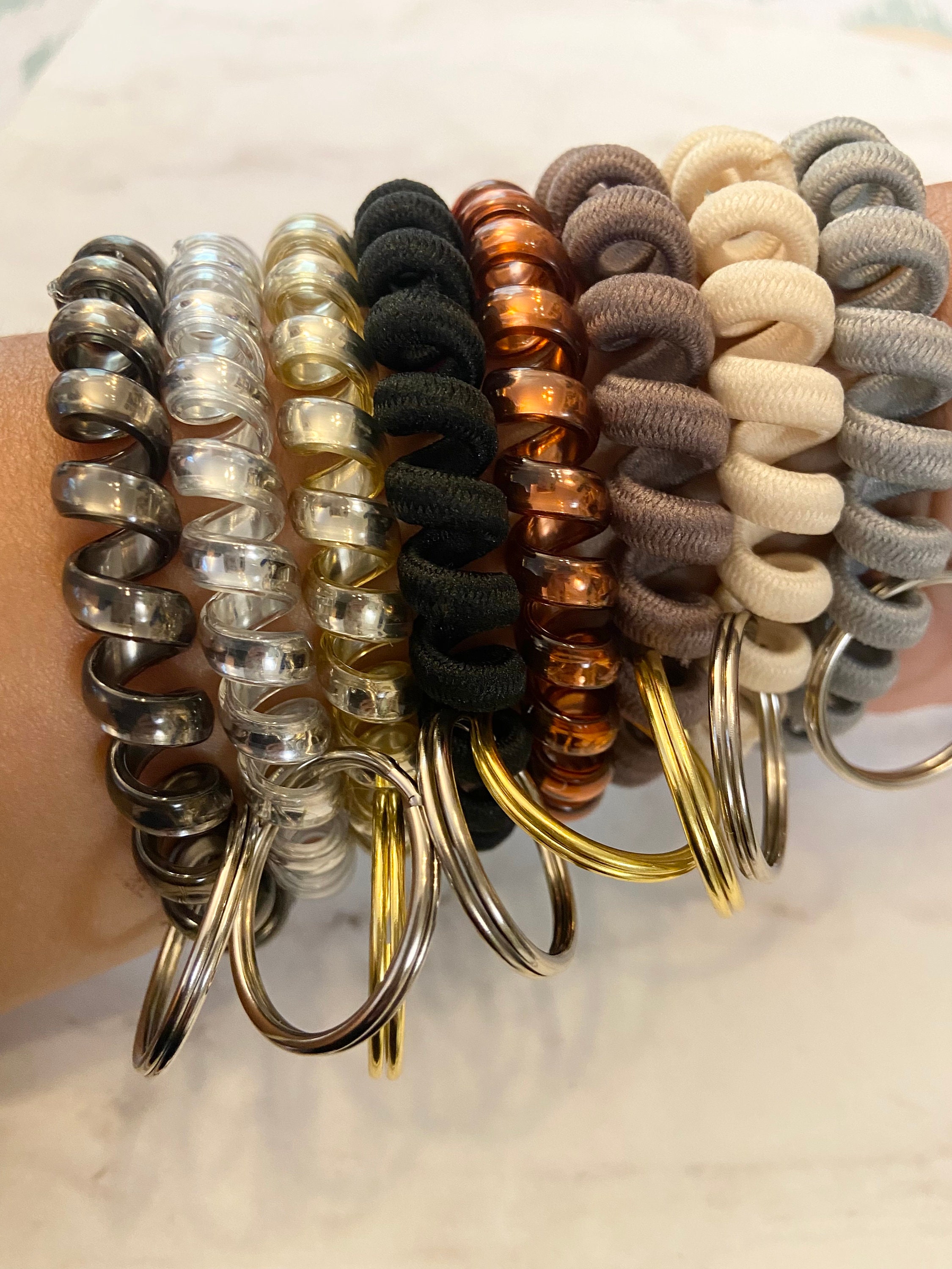 Candy Color Free Samples Color Zipper Phone Cord Hair Tie Storage Box Color  Frosted Cable Tie Cute Cable - China Spiral Hair Ties and Telephone Wire  Hair price