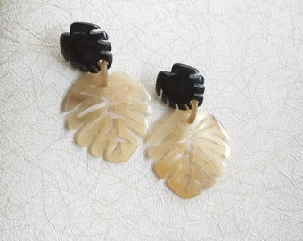 Natural Horn Earrings - Bulacan, Philippines