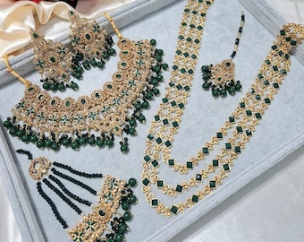 Tisha Gold Green Indian Pakistani Asian Jewellery Necklace Set Earrings Tikka Beads Weddings Parties Mehndi Engagement