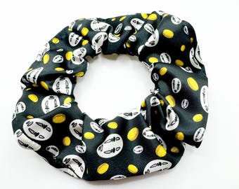 Studio Gib Spirited Face Scrunchie