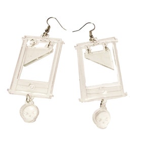 Guillotine Earrings Clear Lightweight
