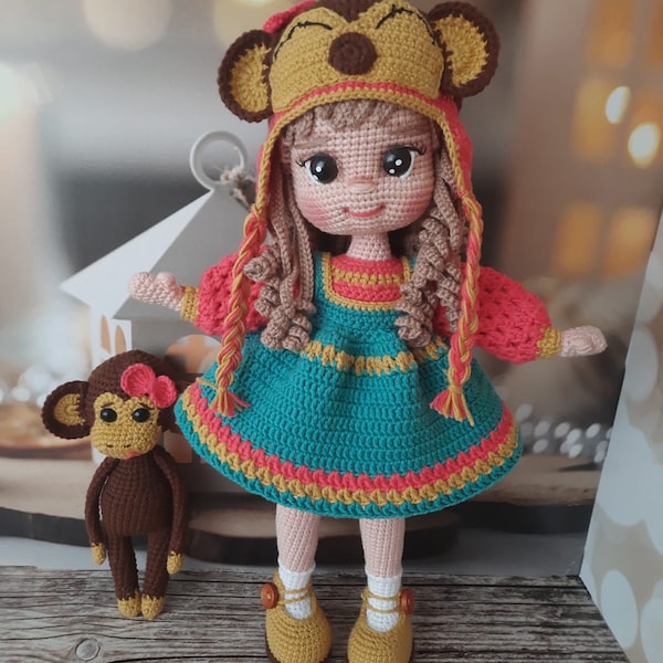 Großes Gehäkeltes Mädchen mit Affe, Amigurumi Mädchen, 14,96 Zoll, Personalisiertes Geschenk, Kleidung für Puppen, Häkelpuppe, Geschenke für Kinder