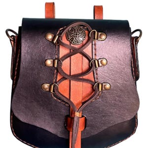 Corset-Style Leather Sporran – Customizable Belt Bag