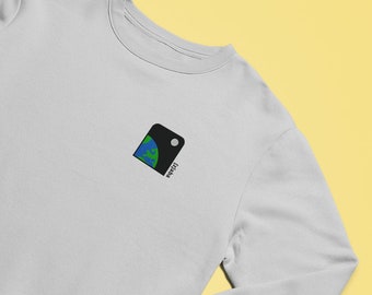 Embroidered Earth Sweatshirt, Space Sweatshirt, Embroidered Sweatshirt, Space Lover Sweatshirt, Graphic Sweatshirt, Minimalist Sweatshirt
