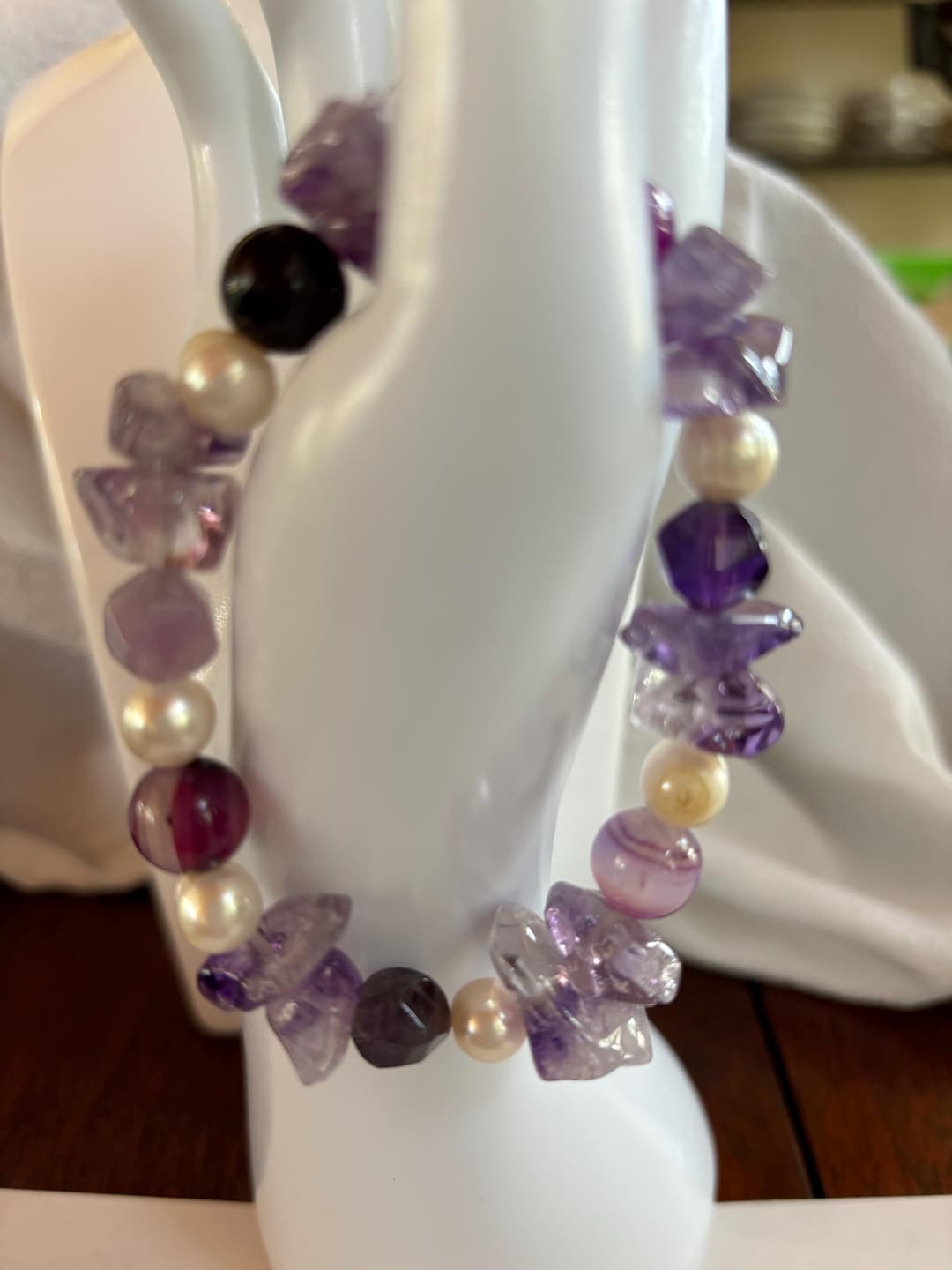 Bracciale Elastico Philip Jones Con Mini Perline Di Ametista Viola - Pietre Vere 4-5 Mm, Taglia Unica, Confezione Regalo
