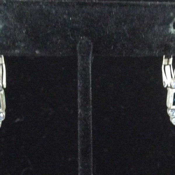 Hübsche Zinn und blaue Ohrringe im Art-Deco-Stil