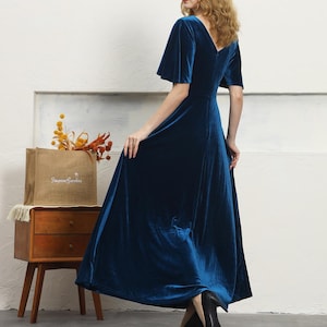 Robes en velours pour femmes, robe à col en V profond, robe en velours à manches courtes, robe de demoiselle d'honneur en velours, vêtements grande taille, robe de soirée, R57