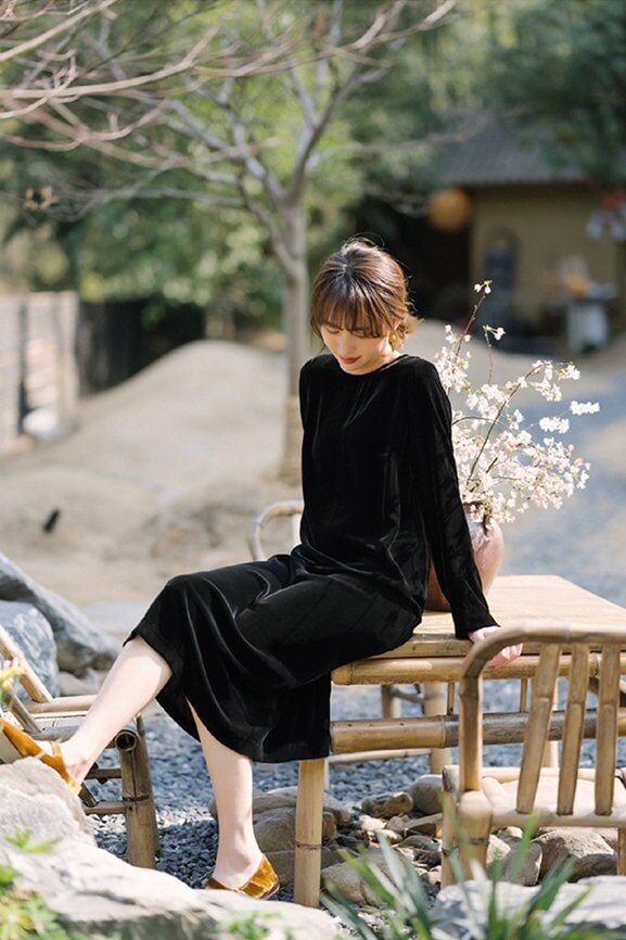 Velvet Dress for Women, Velvet Midi Dress, Black Loose Dress, Spring Fall Winter Vintage Dress, Tunic Dress, Custom Comfy Casual Dress V001