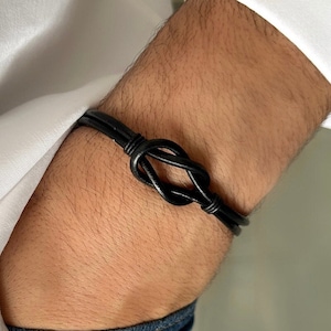 Love Knot Leather Bracelet for Men, Personalized Leather Infinity Bracelet, Celtic Bracelet, Couples Bracelet Matching Bracelet Gift for Him