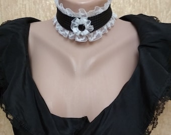 Neck ruffle collar, Victorian collar choker,  Ruffle choker, Victorian style collar,  Neck ruffle, gothic choker, maid choker,  Lace choker