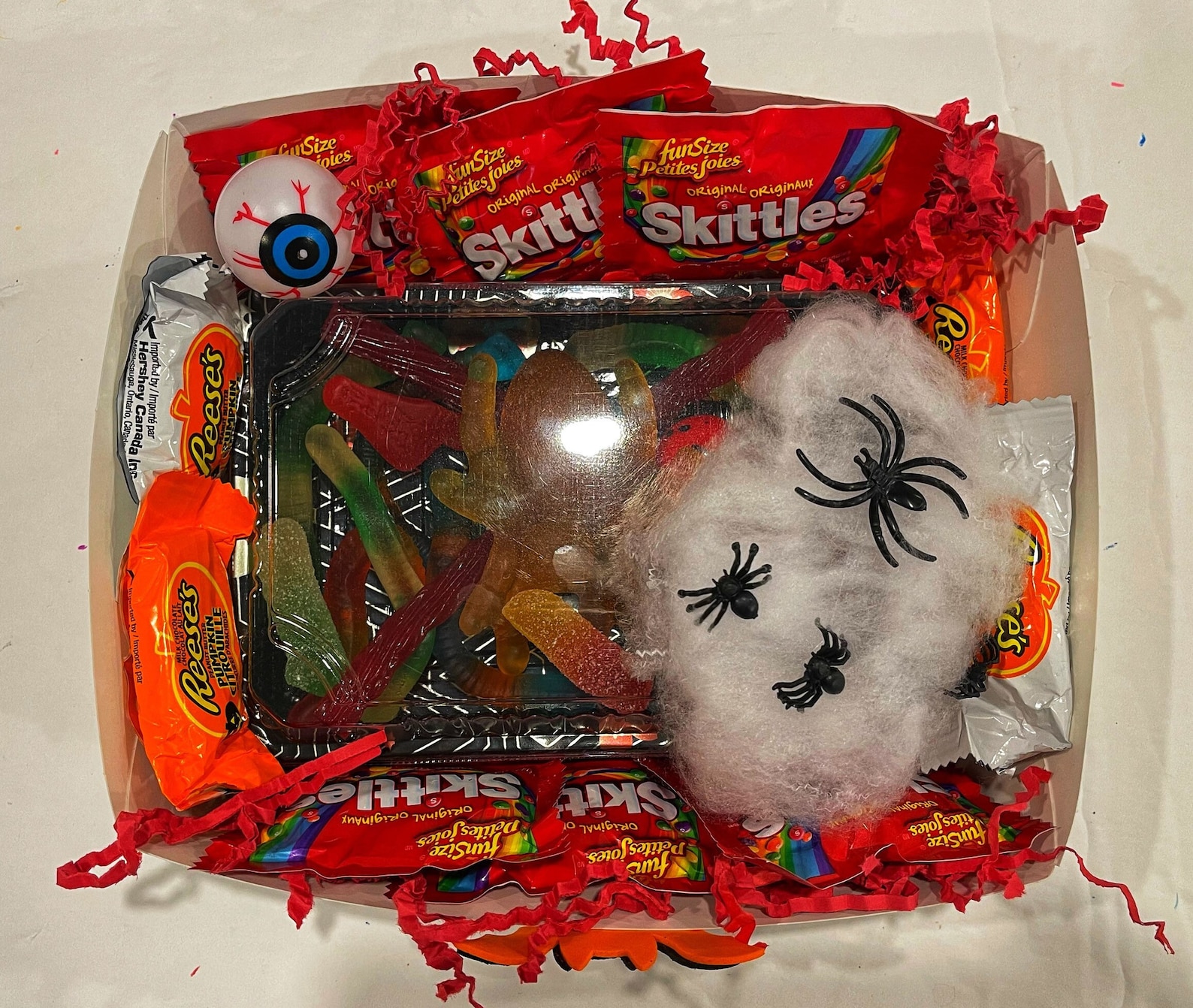 Spooky Basket For Him
 10 Spooky Basket Ideas for Him that are Spook tacular