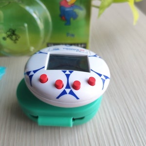 RARE Virtual Footix France 98 Virtual pet Digital pet / SP014 image 9