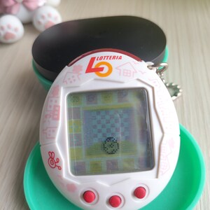 Tamagotchi Plus Connection Version 1 Lotteria white bandai - Buy