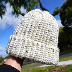 Easy Crochet Beanie PATTERN