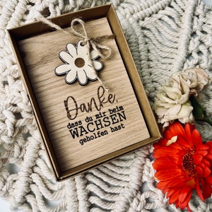 Holzkarte Danke, dass du mir beim Wachsen geholfen hast | Kindergartenabschied | Abschiedsgeschenk Kindergarten | Geschenk für Erzieher