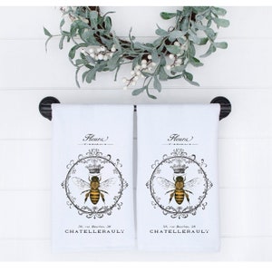 Tea Towels, Set of 2, French Country, Big Yellow Bee, Modern Farmhouse, Country Decor, Kitchen or Bathroom
