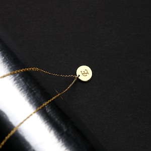 Collar de letras llenas de oro, inicial personalizada, regalo de San Valentín para ella, collar para mujeres, regalo de cumpleaños, aniversario, regalo de mamá