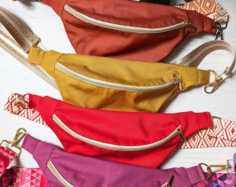 Plain fabric fanny pack