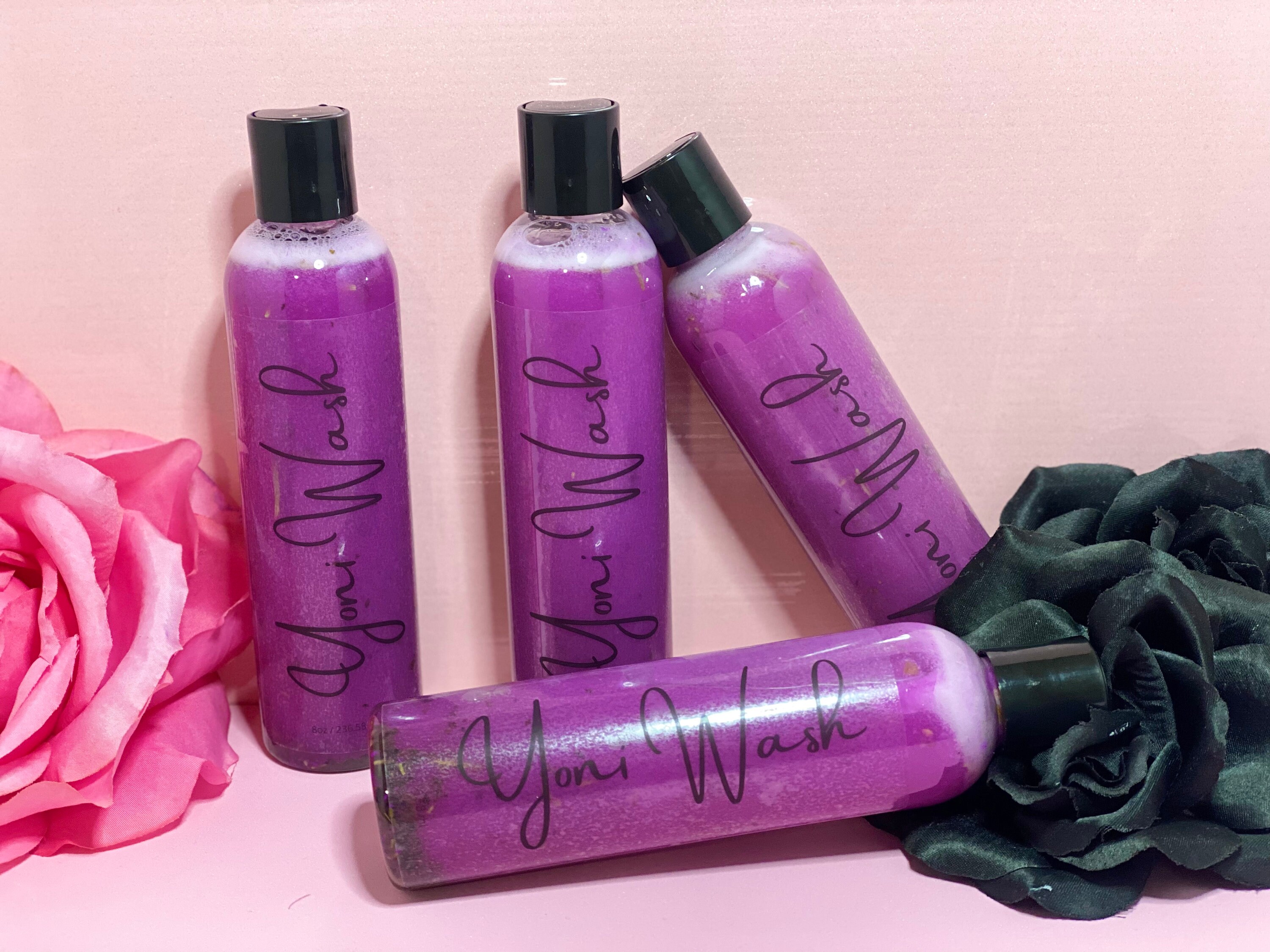 Yoni  Wash, Moisturizing and pH Balance Cleansing with Aloe Vera
