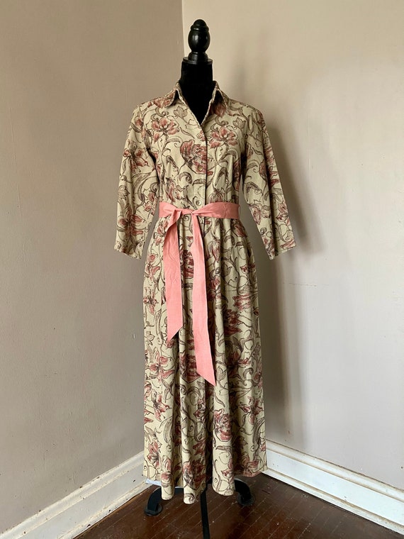 Vintage floral Corduroy pink belted midi dress - image 1