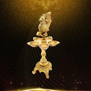 RAJ BHARATHAM Premium Peacock Design 5 Oil Wick Brass Diya, Weight 1.3 Kg, (Yellow_4 Inch X 4 Inch X 9 Inch)
