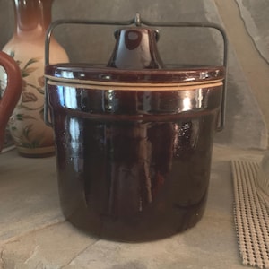 Kamionkowy pojemnik na masło, pierwotny, zabytkowy pojemnik na tytoń, pojemnik z drutu, zabytkowy, USA, ceramiczny, słoik do przetworów, brązowy, glazurowany słoik #B1B Przeczytaj szczegóły