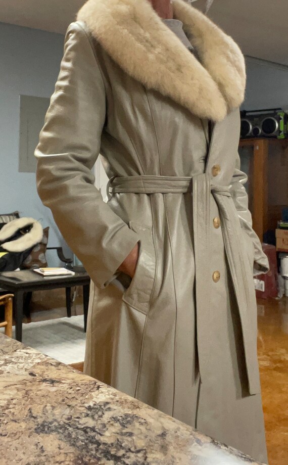 Vintage Ladies Lamb Skin Fox Fur Collar Over Coat… - image 5