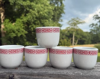 Vintage Cathay Guoguang porseleinen theekopjes rode Griekse sleutel restaurant ware geen handgrepen set van 5