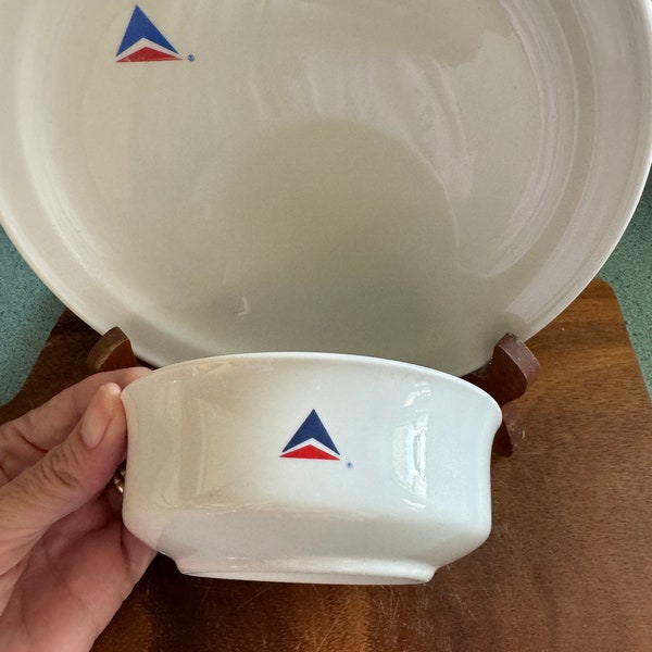 Delta Airlines Tableware USA Delta Logo Plate and Bowl First Class Dinnerware Set of 2 READ DETAILS