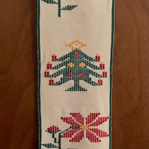 Vintage Hand Stitched Christmas Table Runner Christmas Decor Holiday Dining Table Cloth  76” by 8.5” B4F READ DETAIL