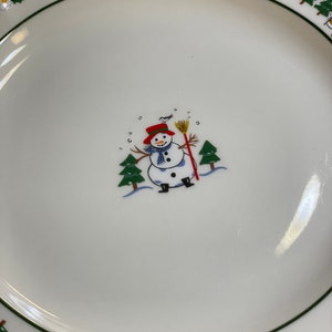 Pfaltzgraff Snow Village Christmas Dinner Plates Snowman Santa’s Sleigh Angel Dinnerware Set of 4