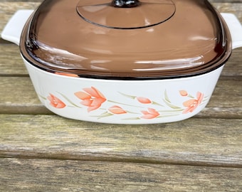 Vintage Corning Ware Peach Floral Casserole: 2 Liter Bakeware with Lid