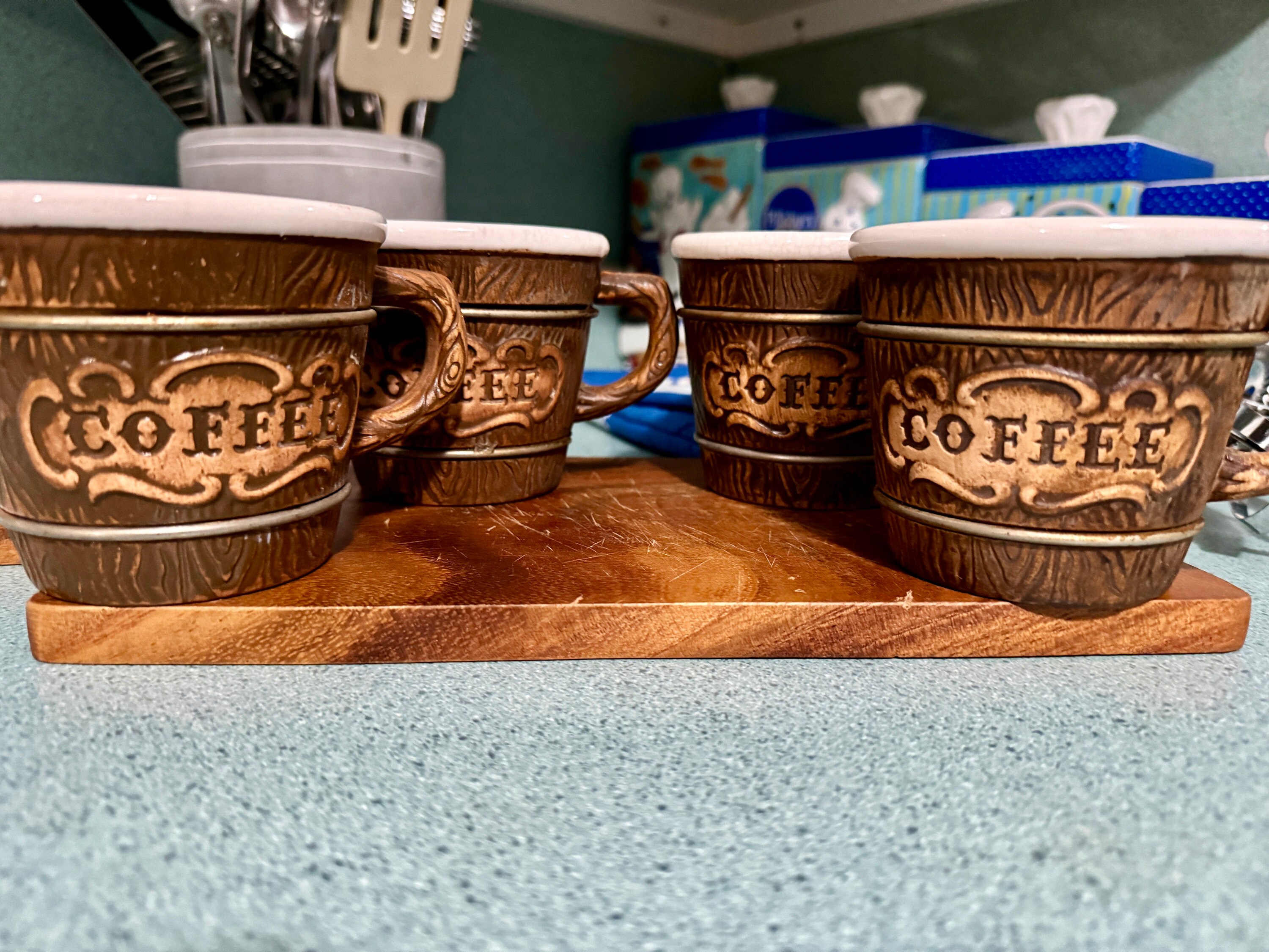 Rustic Cups Treasure Craft Stoneware Coffee Mugs Barrel-shaped Rustic Cups Set of 4 ...