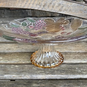Vintage Pedestal Cake Plate Embossed Fruit Savoir Vivre Mikasa Serving Platter LS READ DETAILS