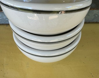 Victor China Restaurant Ware Chili Bowl White Green Bands Diner Ware Cereal Soup Bowl Vitrified China READ DETAILS