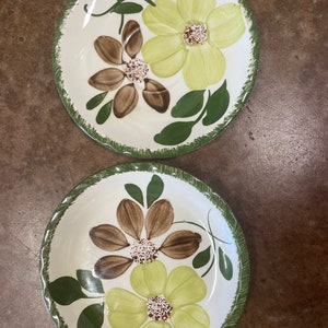Blue Ridge Southern Pottery Green Briar Underglaze Hand Painted Dinnerware Green and Brown Flowers Green Leaves #B8F READ DETAIL
