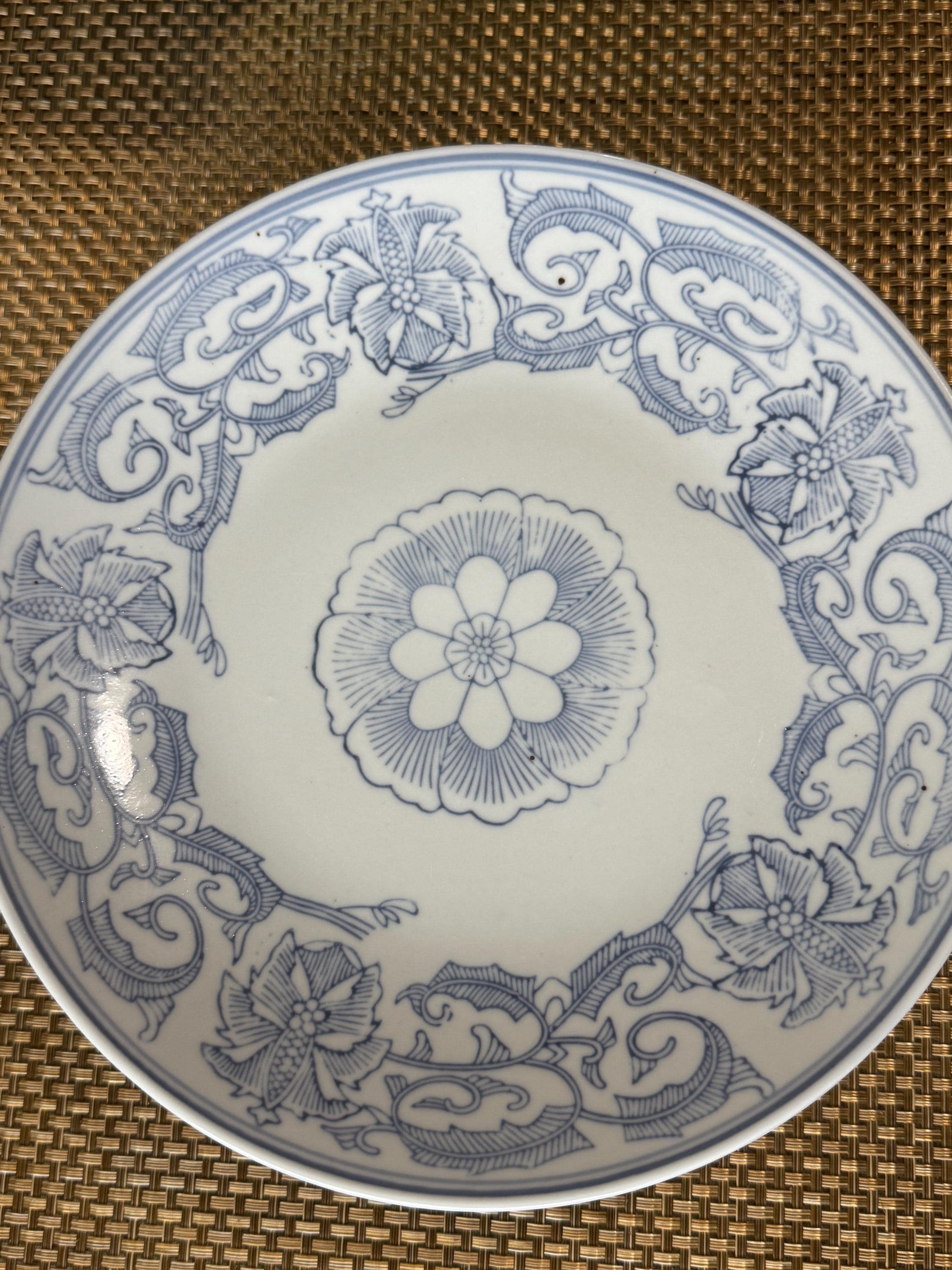 Williams Sonoma Grand Cuisine Blue Floral Dinner Plates Porcelain Vintage Floral and Scroll Trim Wall Plates 10” Set of 3 READ DETAILS