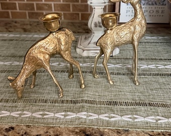 Vintage Messing Deer Kerzenhalter Set Standing Buck & Grasing Doe Taper Candle Sticks Mid Century Hollywood Regency Weihnachten Urlaub Dekor