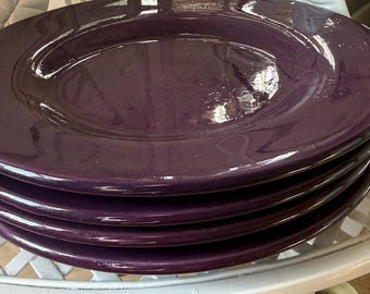 Set di 4 piatti da insalata color prugna Corsica, dipinti a mano.