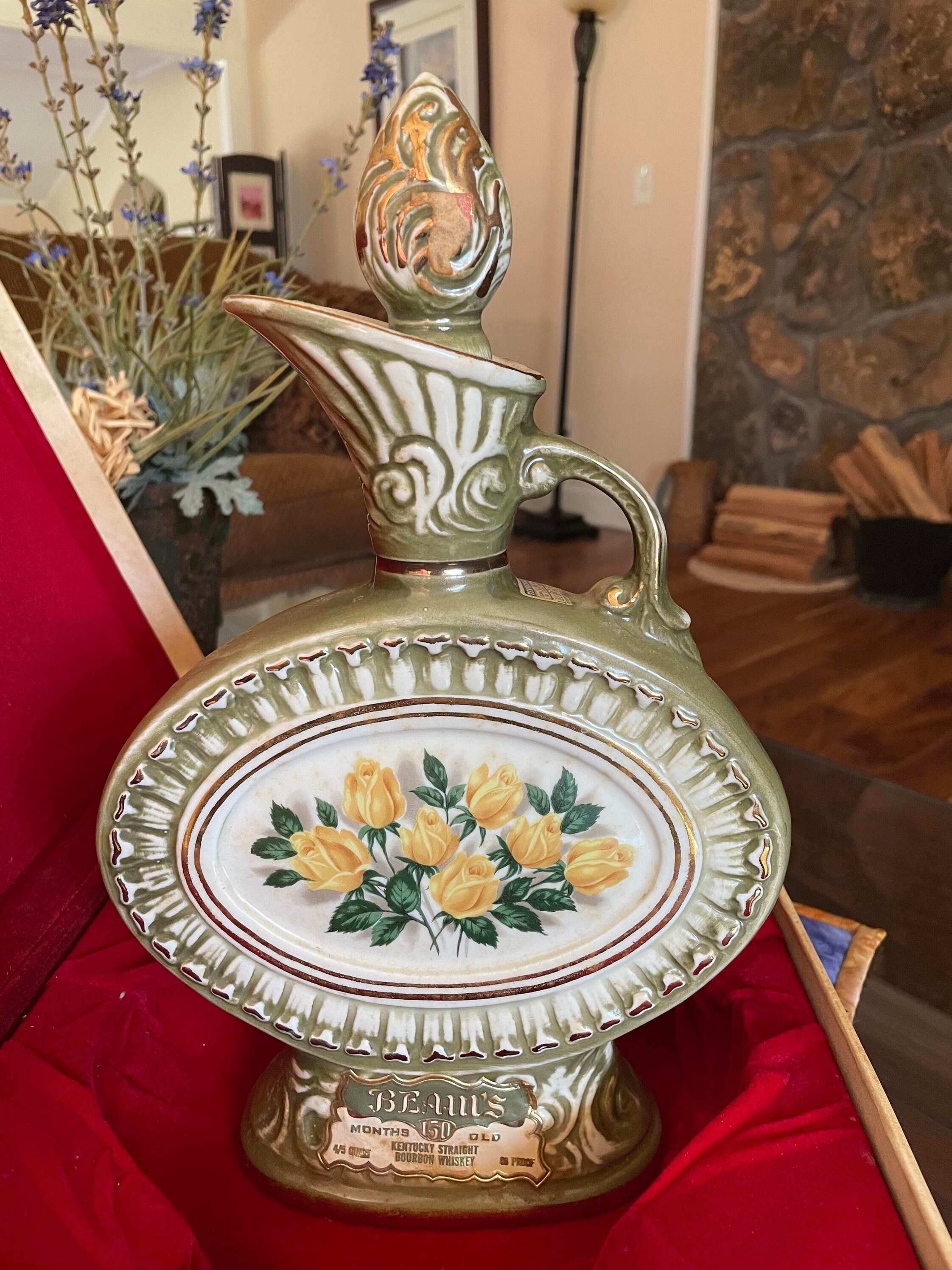 Vintage Decanter 1969 Jim Beam 150 Months Regal China Yellow