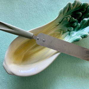 EKCO Cake Icer Avocado Green Plastic Handle Cake Icer Spatula Vintage Kitchen Utensils B4B