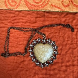 Heart Shaped Pendant Floral Pattern Crystal Zirconia Inlaid Bronze Color Synthetic Stone Jewelry Pendant Keepsake Necklace READ DETAIL