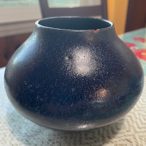 Cobalt Blue Pottery Vase from Alabama Red Clay Studio Pottery Pot Primitive Blue Handmade Pottery Planter Vintage Pottery READ DETAIL