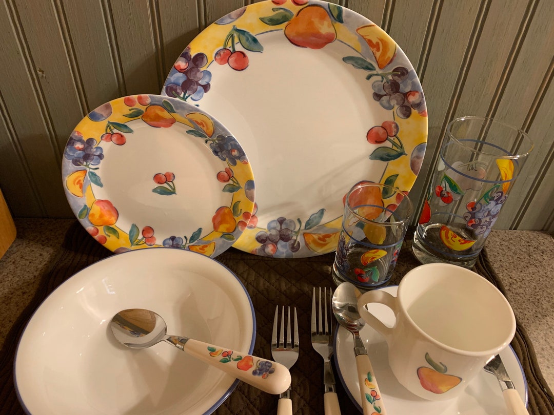 Corelle Dinnerware Fruit Basket Pattern Corelle Utensils Glasses Plates Bowls Cup Service for 4