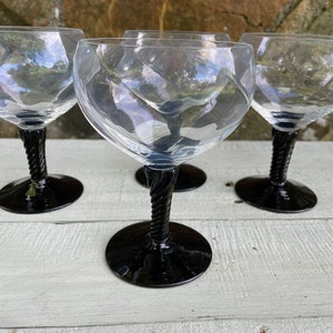 Optic Swirl Twisted Black Stem Wine Glasses Wine Hocks Vintage Black Stemware Black Stem Cocktail Glasses Set of 4, T3 READ DETAIL