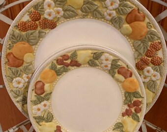 Vernonware Della Robbia 食器セット: メトロックス ポピートレイル