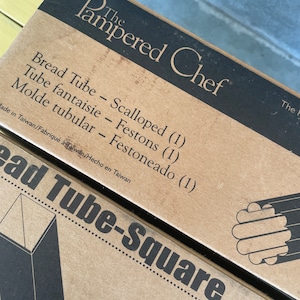 Pampered Chef Bread Tubes: Scalloped & Square Baking Tins - NOS Set