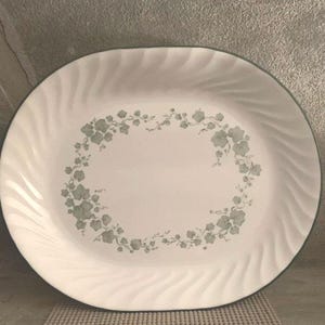 Corelle Callaway Ivy Swirl Platter Green Trim Swirl Edge Vintage Oval Corelle #J READ DETAIL